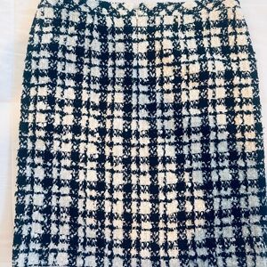 CHANEL Vintage Tweed Boucle Houndstooth Skirt 40/8